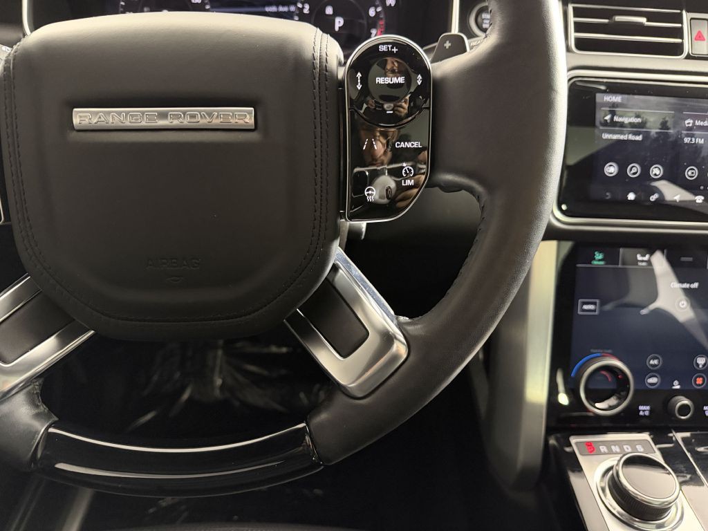 2020 Land Rover Range Rover Image 33