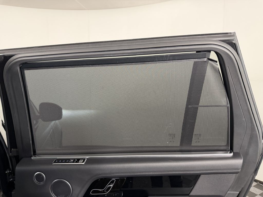 2020 Land Rover Range Rover Image 41