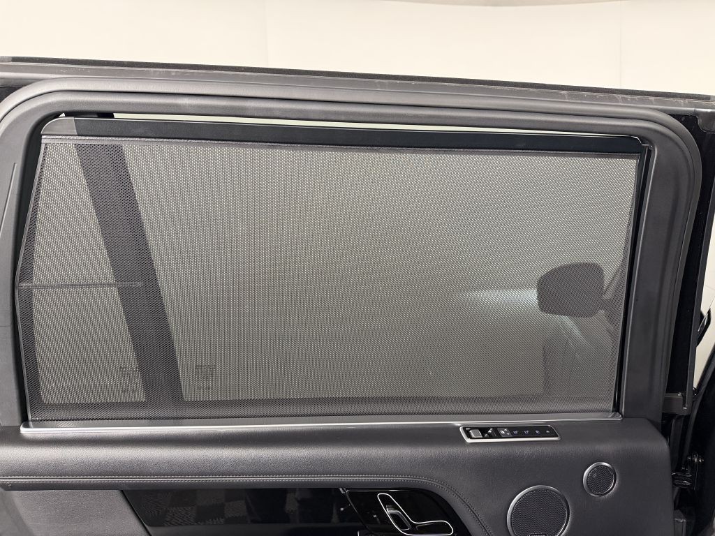 2020 Land Rover Range Rover Image 48