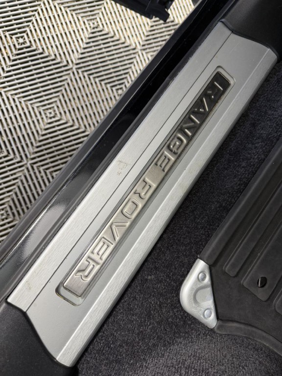 2020 Land Rover Range Rover Image 49