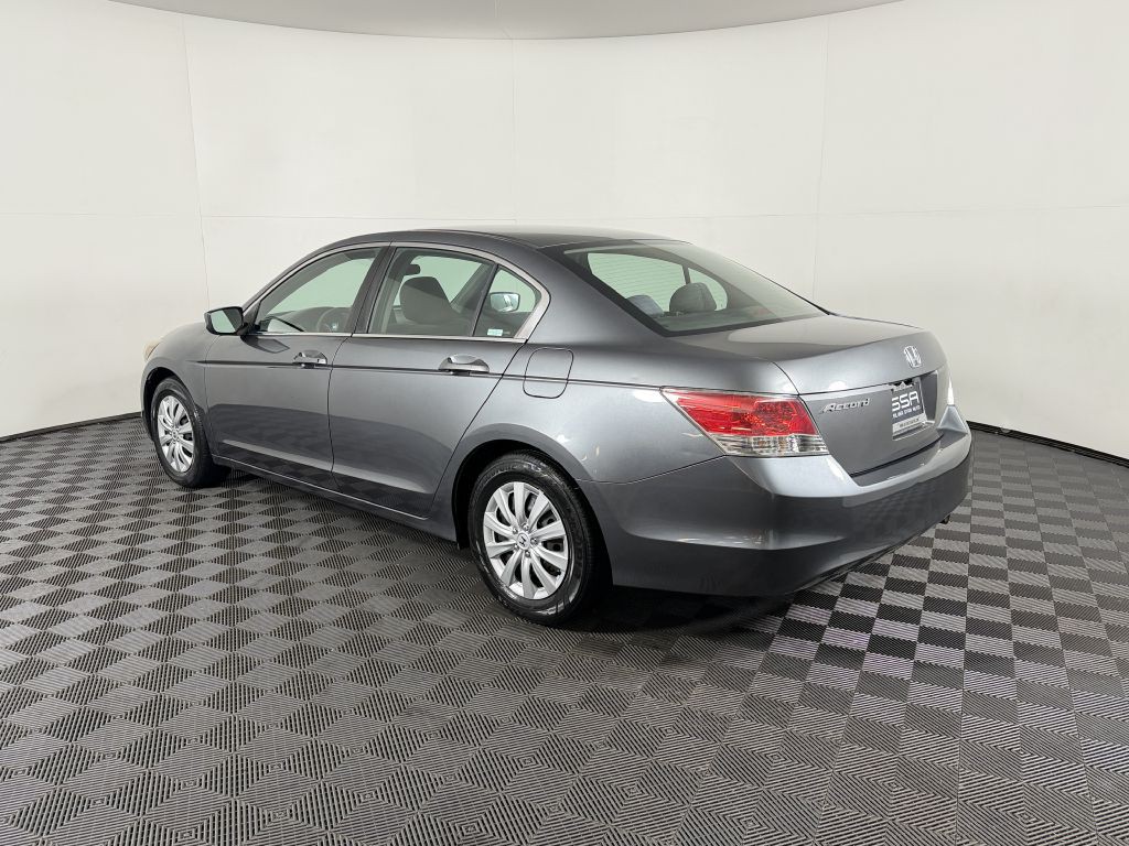 2009 Honda Accord Image 6
