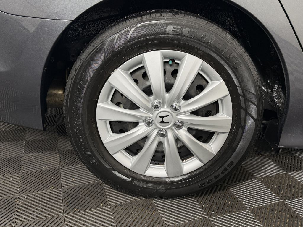 2009 Honda Accord Image 34