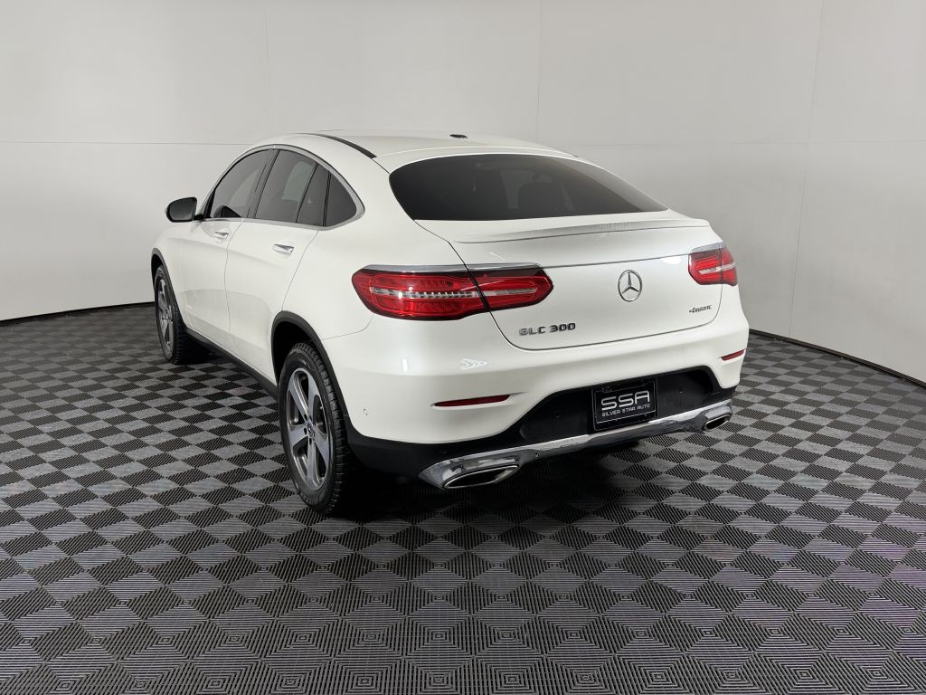 2018 Mercedes-Benz GLC-Class Image 9