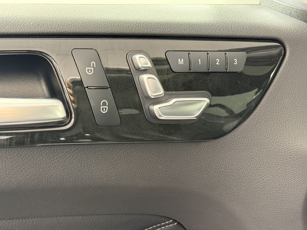 2018 Mercedes-Benz GLS-Class Image 40