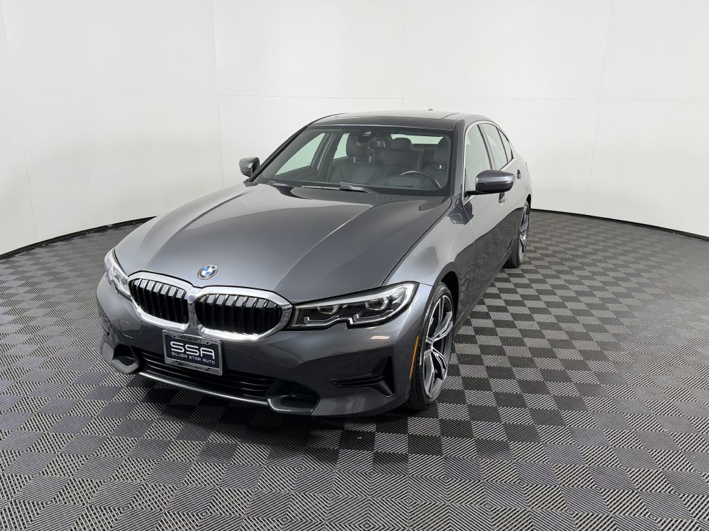 2021 BMW 3 Series Image 1