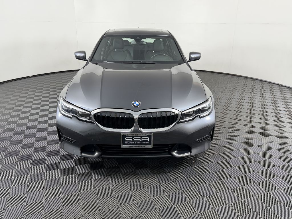 2021 BMW 3 Series Image 2