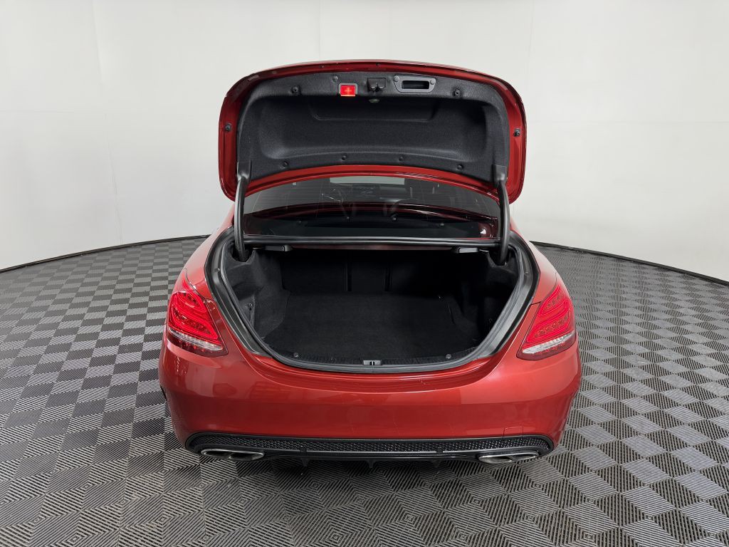 2016 Mercedes-Benz C-Class Image 13