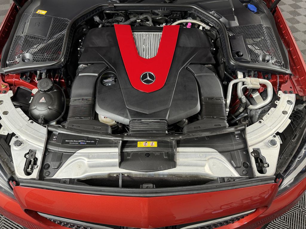 2016 Mercedes-Benz C-Class Image 49