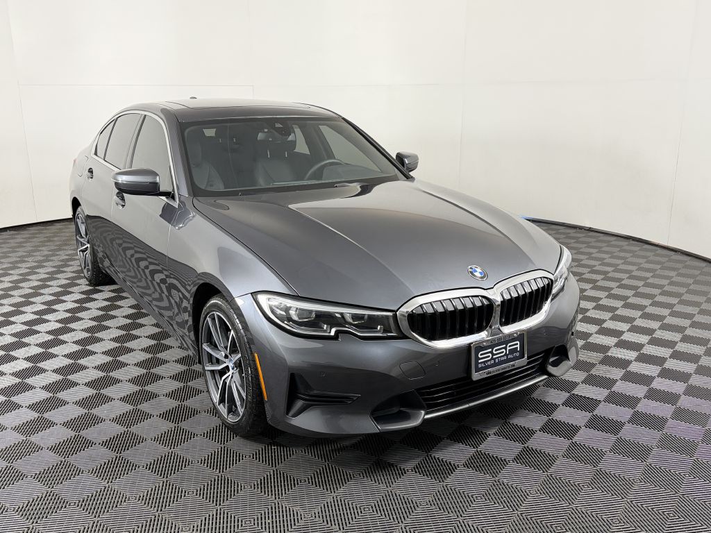 2019 BMW 3 Series Image 3