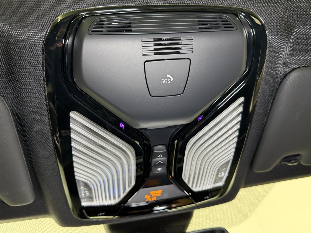 2019 BMW 3 Series Image 32