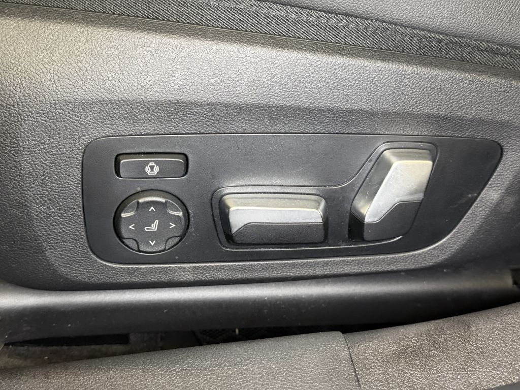 2019 BMW 3 Series Image 39