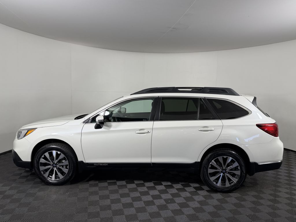 2015 Subaru Outback Image 4
