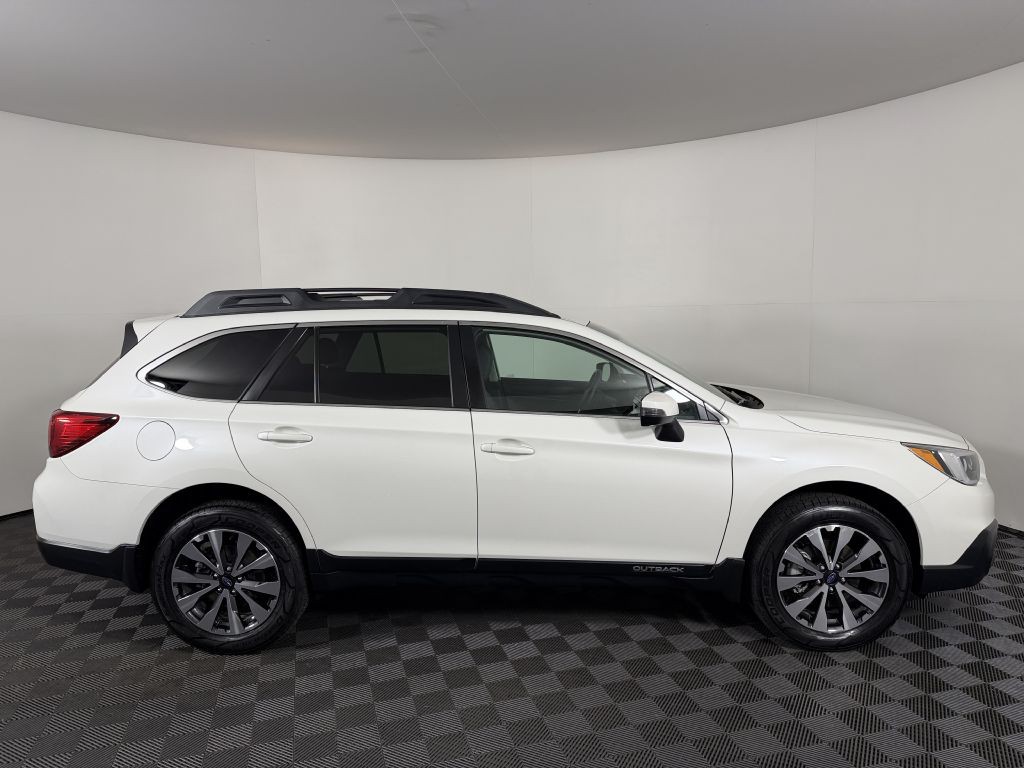 2015 Subaru Outback Image 7