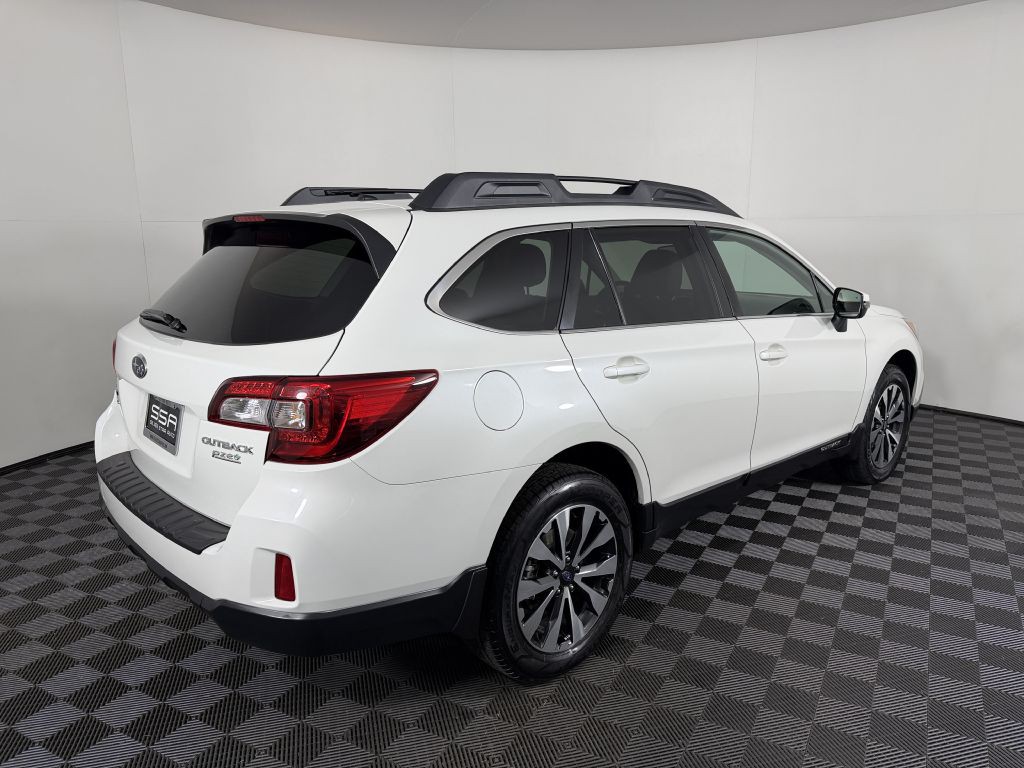 2015 Subaru Outback Image 9