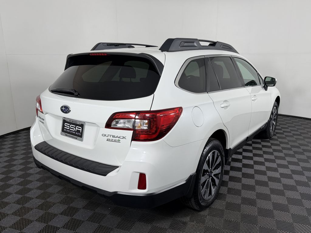 2015 Subaru Outback Image 10