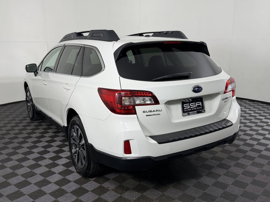 2015 Subaru Outback Image 14