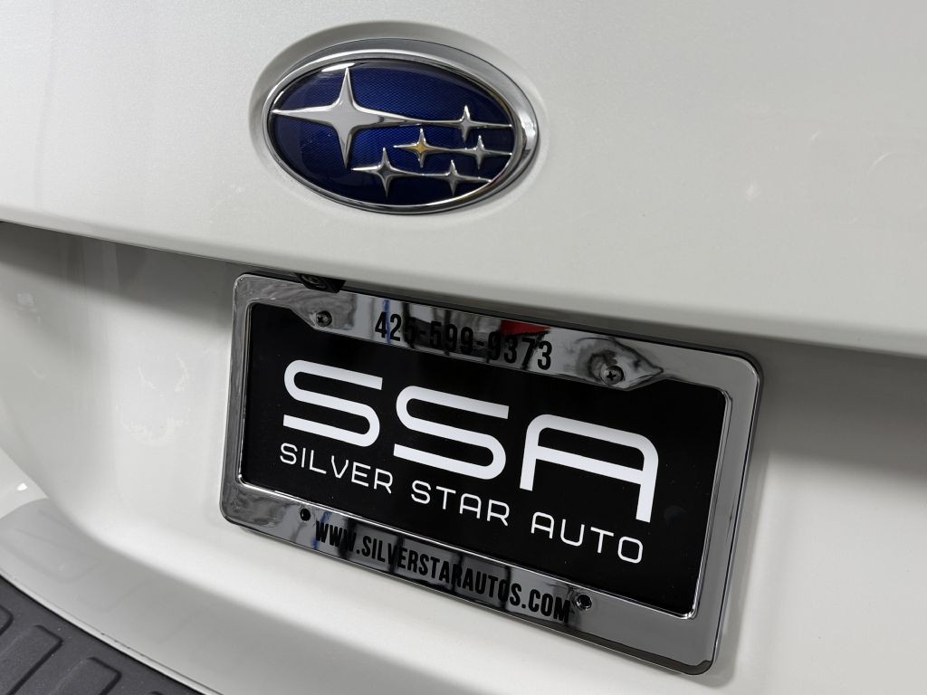 2015 Subaru Outback Image 16