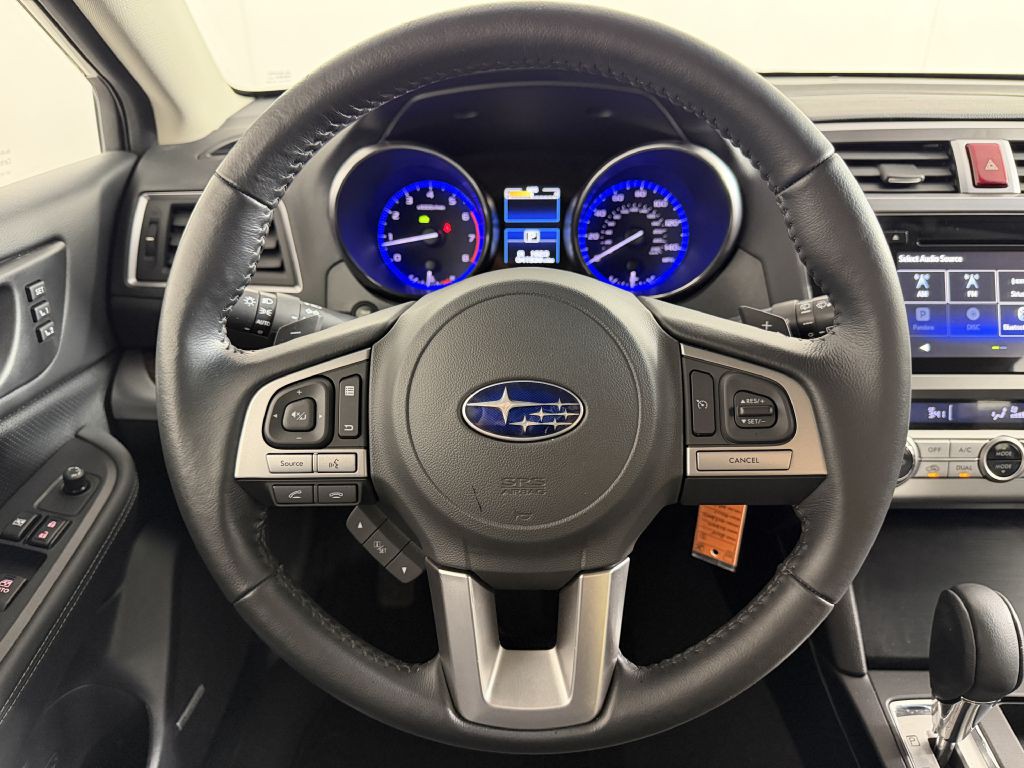 2015 Subaru Outback Image 32