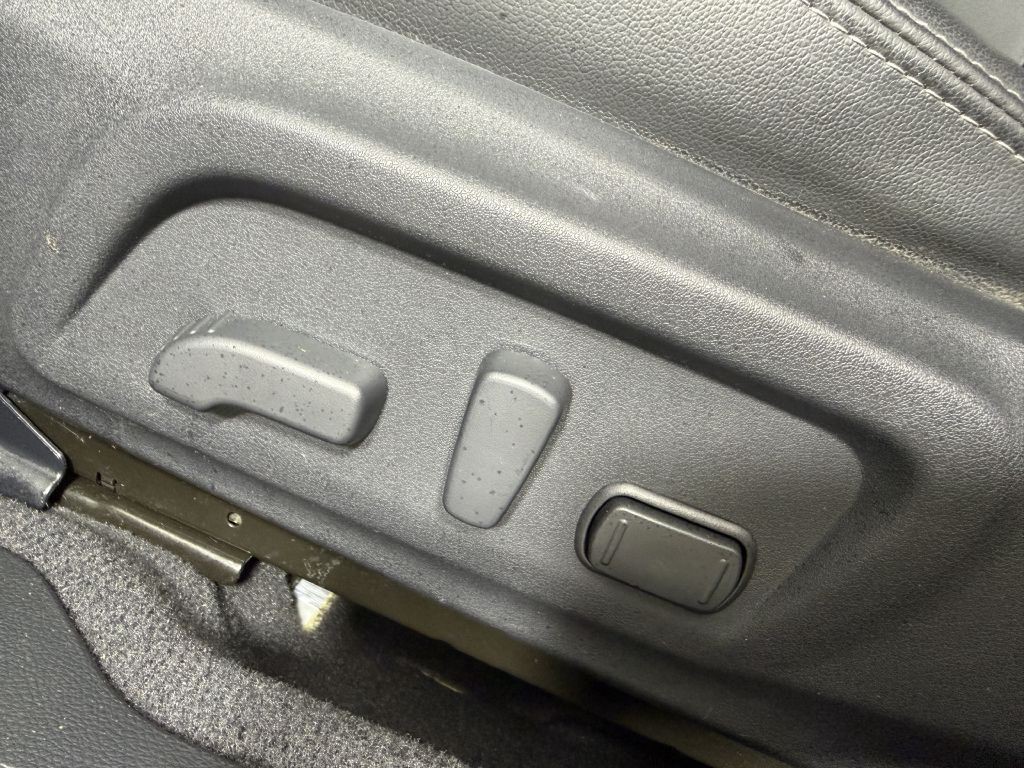 2015 Subaru Outback Image 46