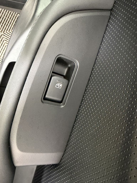 2015 Subaru Outback Image 48