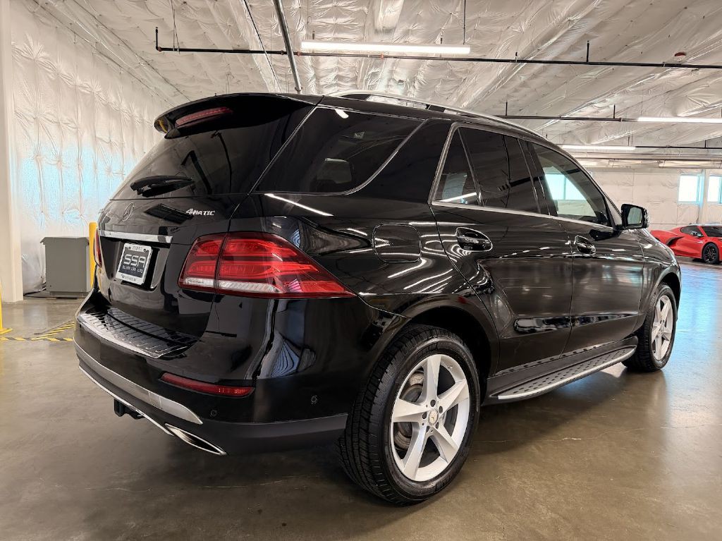 2017 Mercedes-Benz GLE-Class Image 6