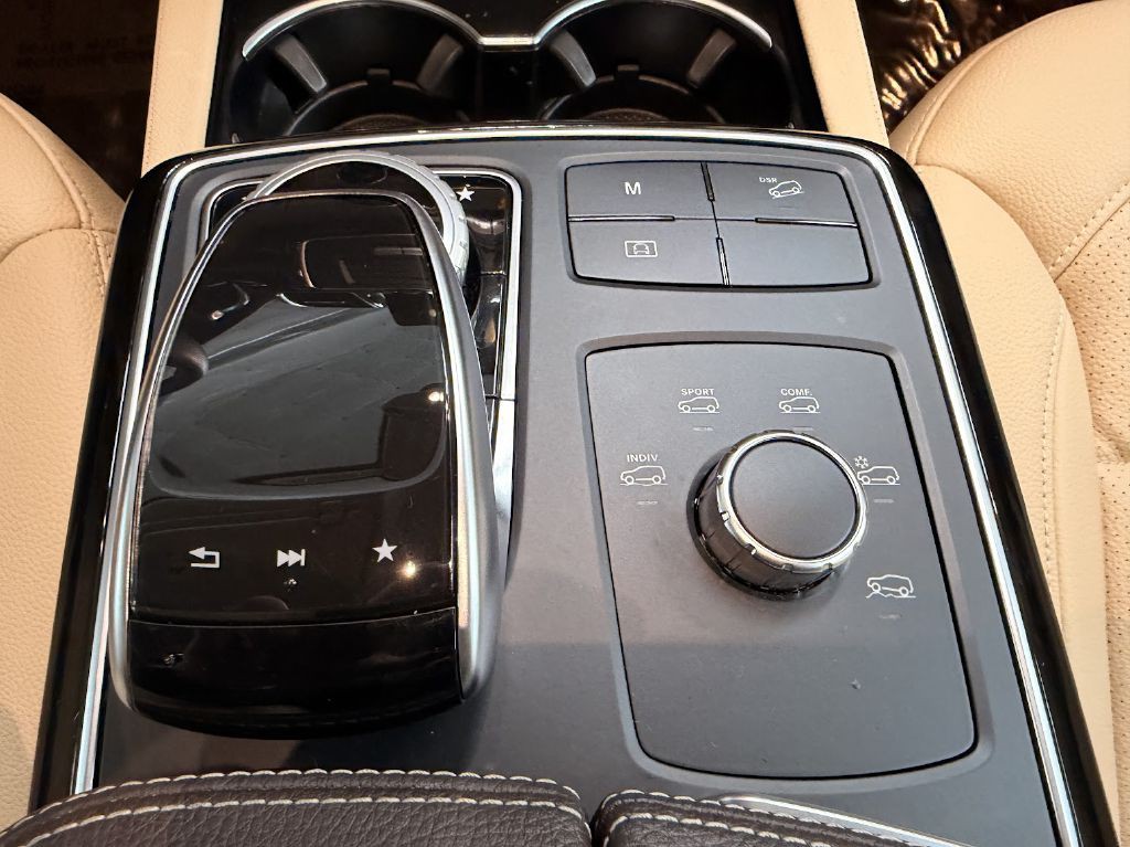 2017 Mercedes-Benz GLE-Class Image 26