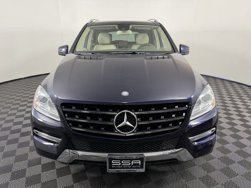 2012 Mercedes-Benz M-Class Image 2