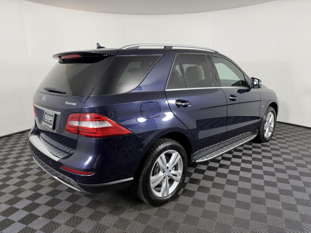 2012 Mercedes-Benz M-Class Image 7