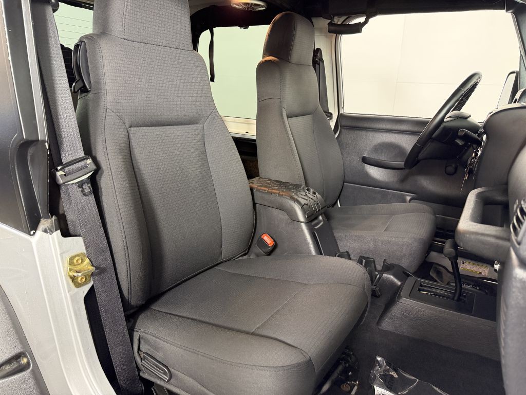 2006 Jeep Wrangler Image 16