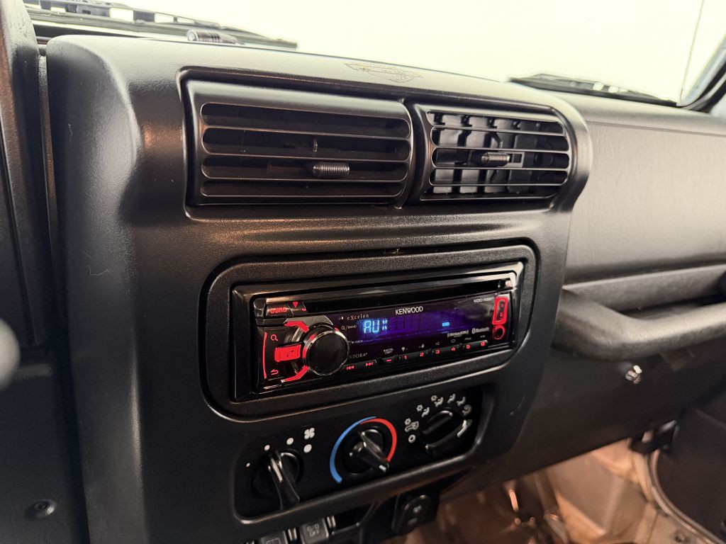 2006 Jeep Wrangler Image 22