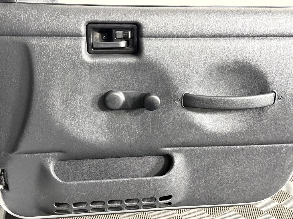 2006 Jeep Wrangler Image 26