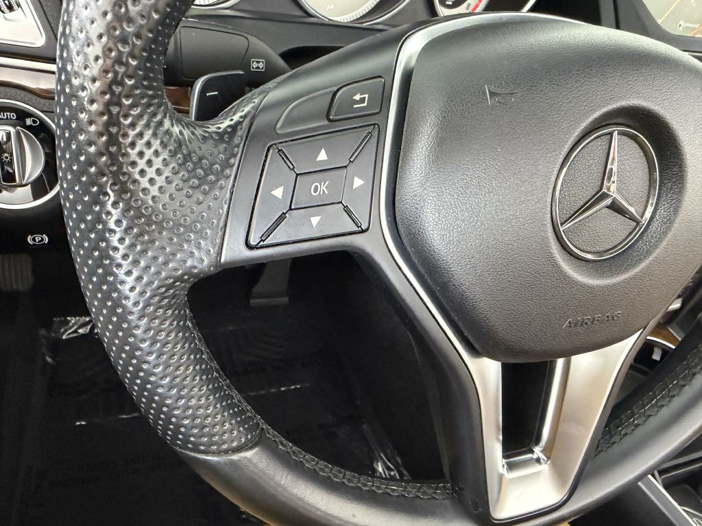 2017 Mercedes-Benz E-Class Image 25