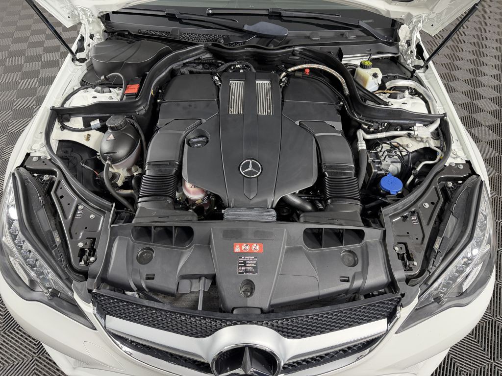 2017 Mercedes-Benz E-Class Image 43