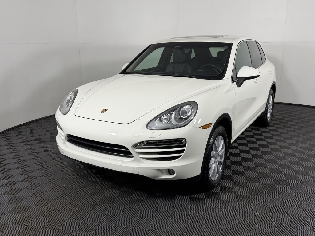 2011 Porsche Cayenne Image 1