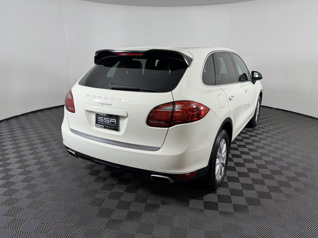 2011 Porsche Cayenne Image 5