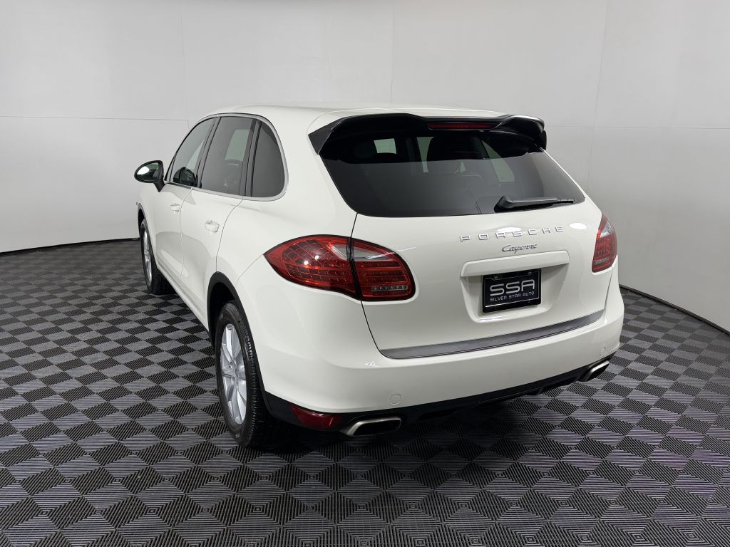 2011 Porsche Cayenne Image 7