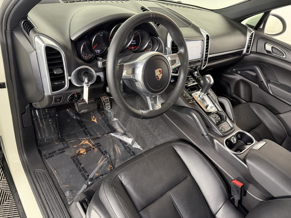 2011 Porsche Cayenne Image 11