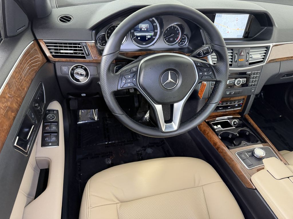 2013 Mercedes-Benz E-Class Image 17