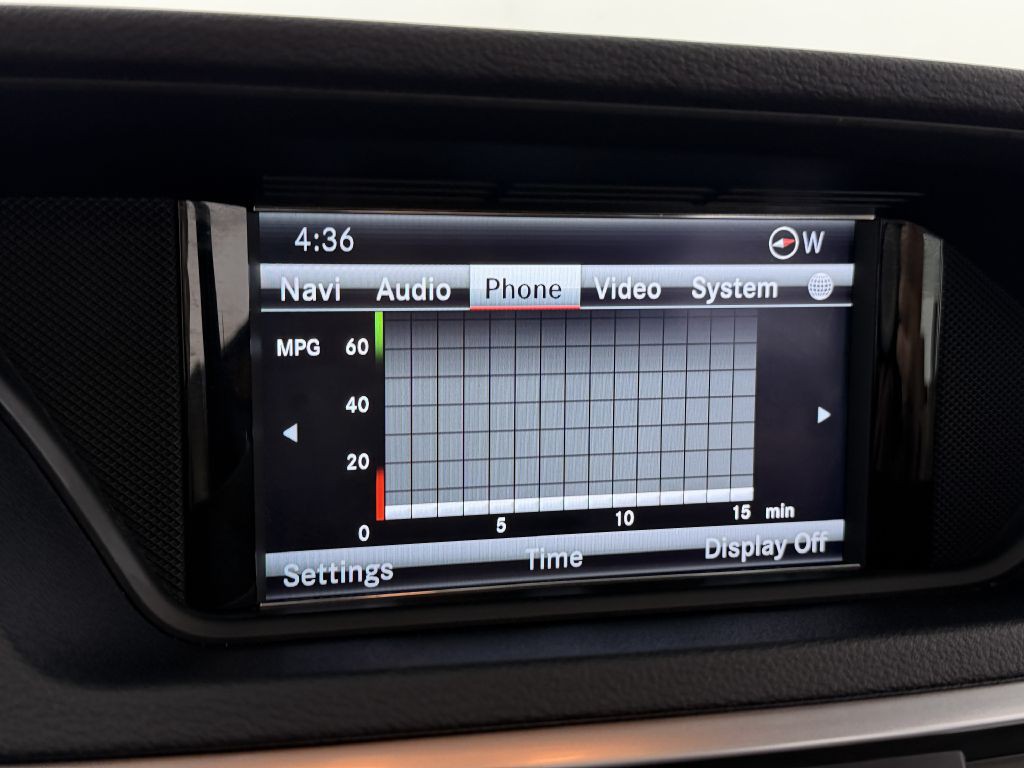 2013 Mercedes-Benz E-Class Image 23