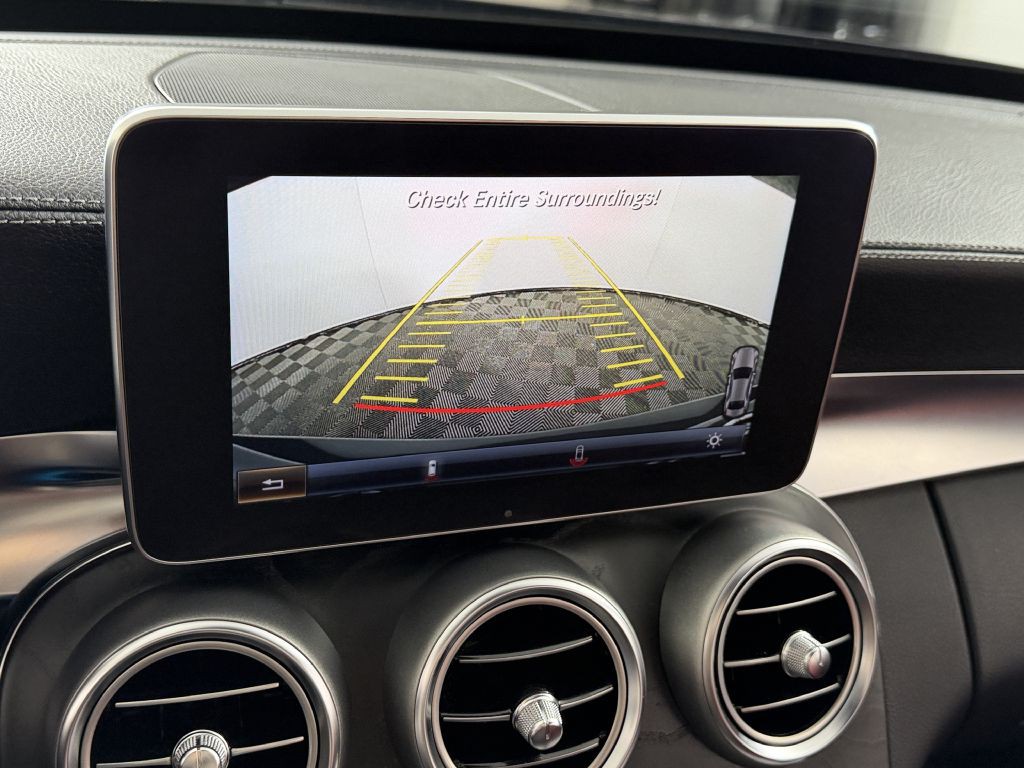 2015 Mercedes-Benz C-Class Image 22