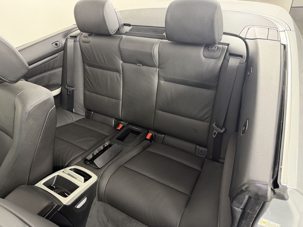 2008 BMW 3 Series Image 16