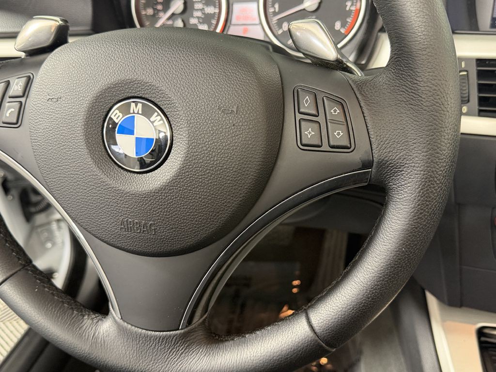 2008 BMW 3 Series Image 25