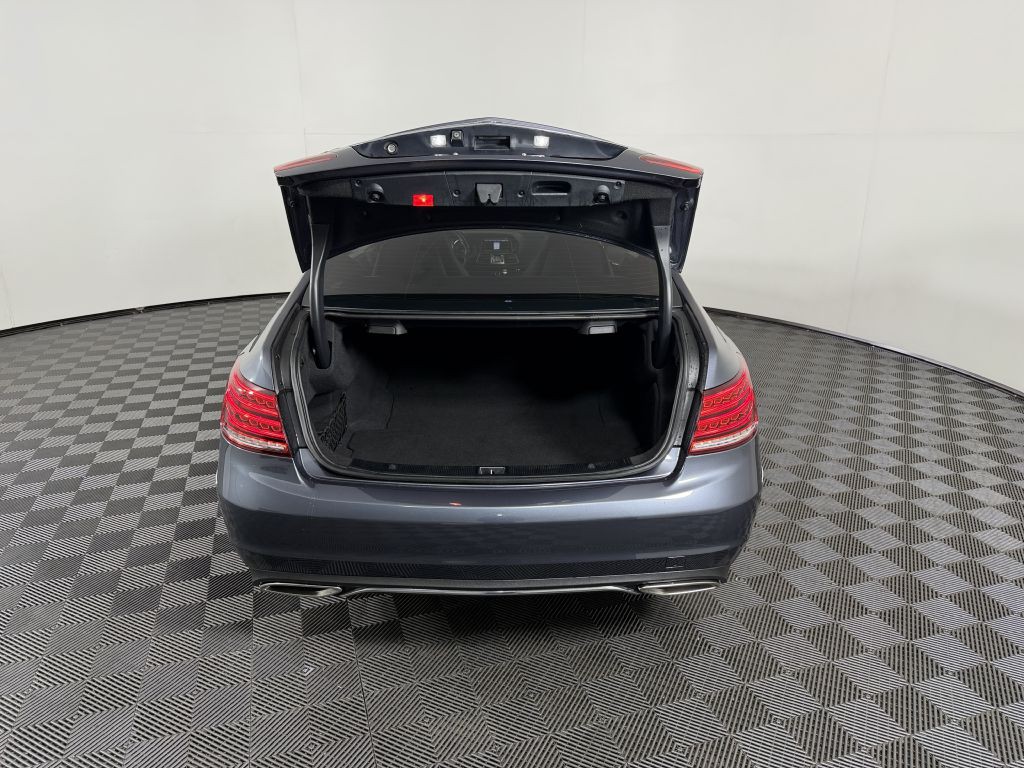 2014 Mercedes-Benz E-Class Image 11