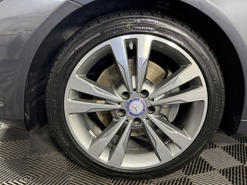 2014 Mercedes-Benz E-Class Image 40