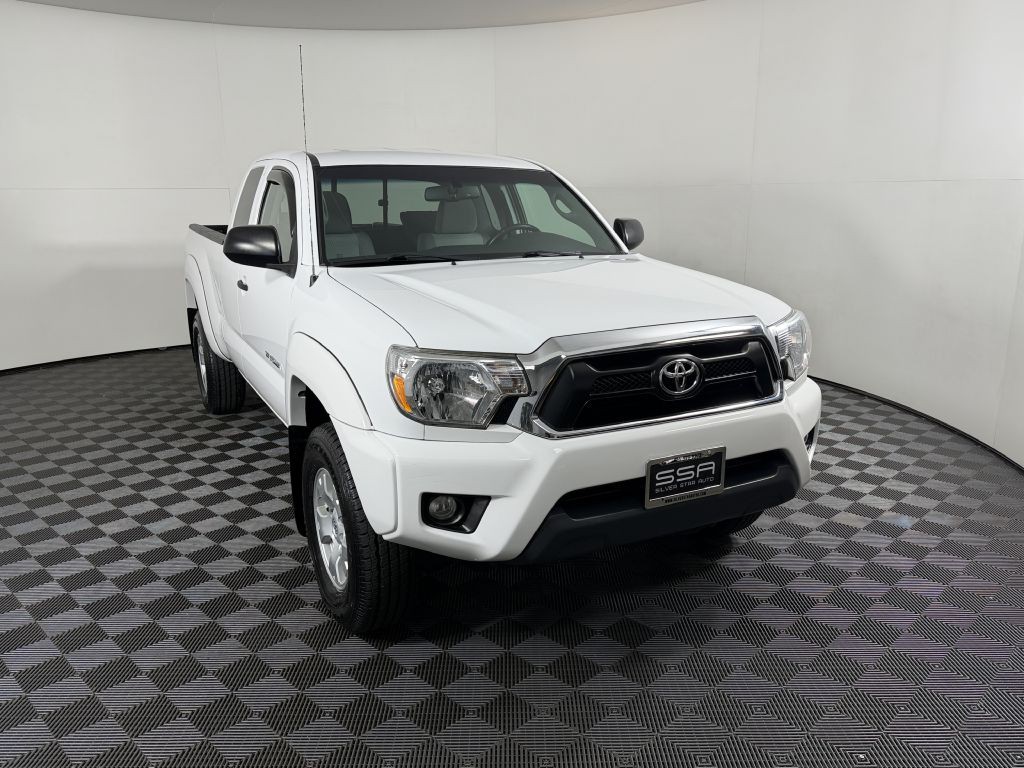 2013 Toyota Tacoma Image 3