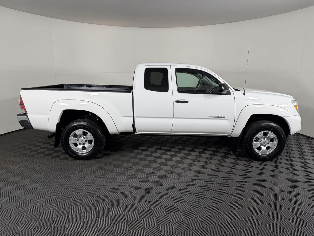 2013 Toyota Tacoma Image 6