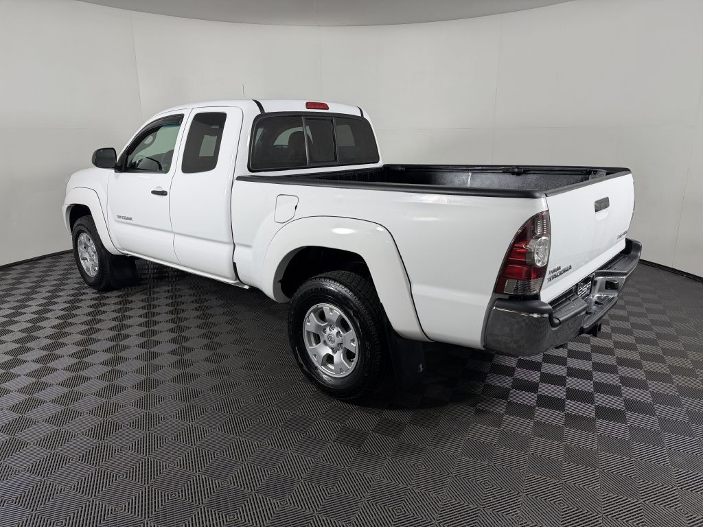 2013 Toyota Tacoma Image 9