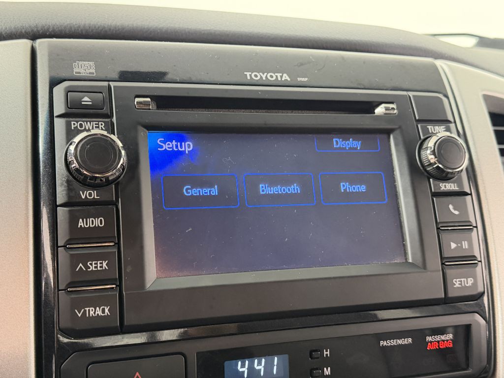 2013 Toyota Tacoma Image 32