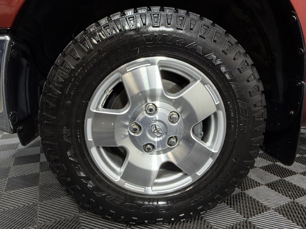 2007 Toyota Tundra Image 33