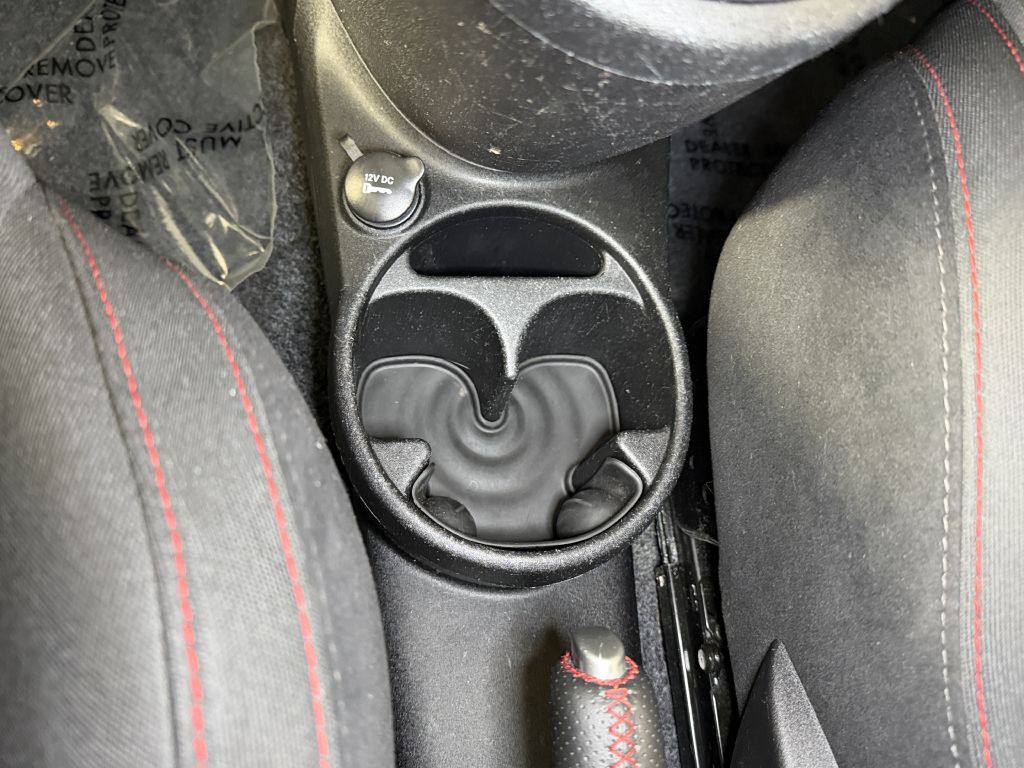 2013 FIAT 500 Image 25